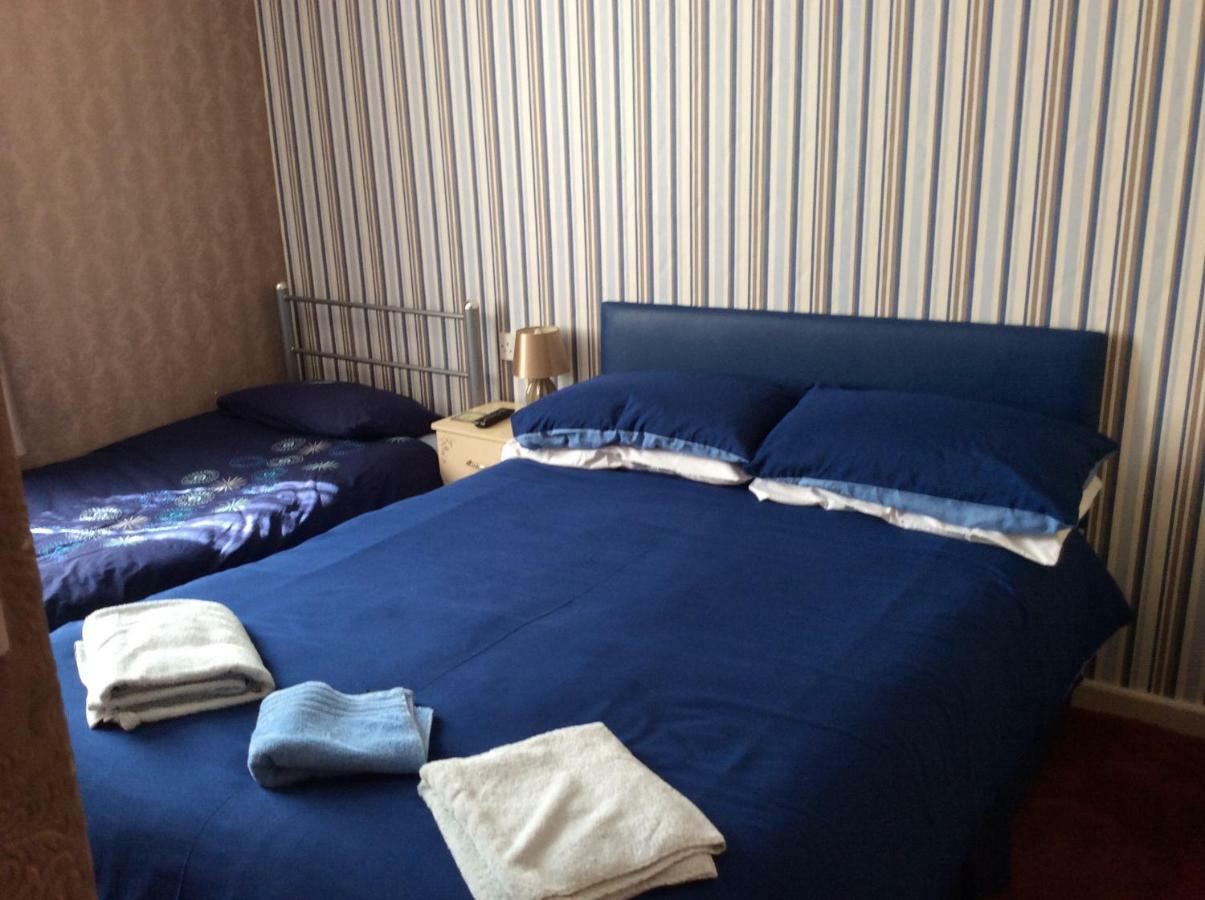 Lynton Hotel Blackpool Bagian luar foto